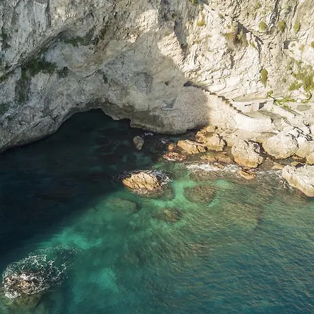 Villa Isola Bella